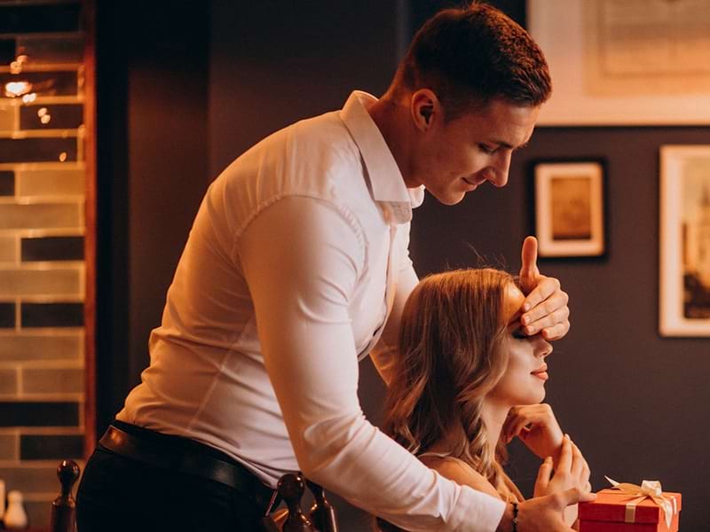 Dating in Adelaide city